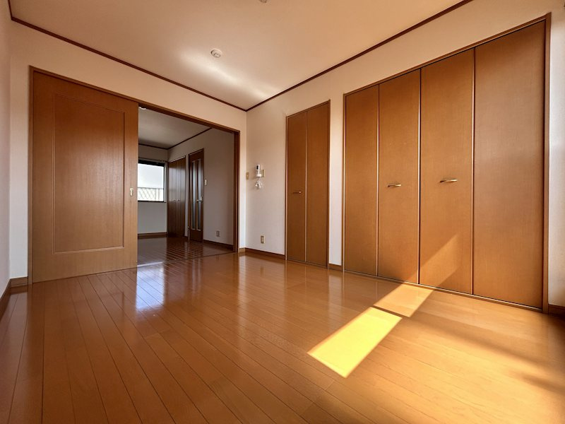 アンダンテ 壱番館の洋室|ゆったりした洋室です