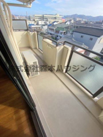 【バルコニー】 | 　サンハイツ寝屋川 | 陽当たり良好なバルコニーです