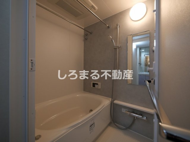 アーバネックス堺筋本町の浴室