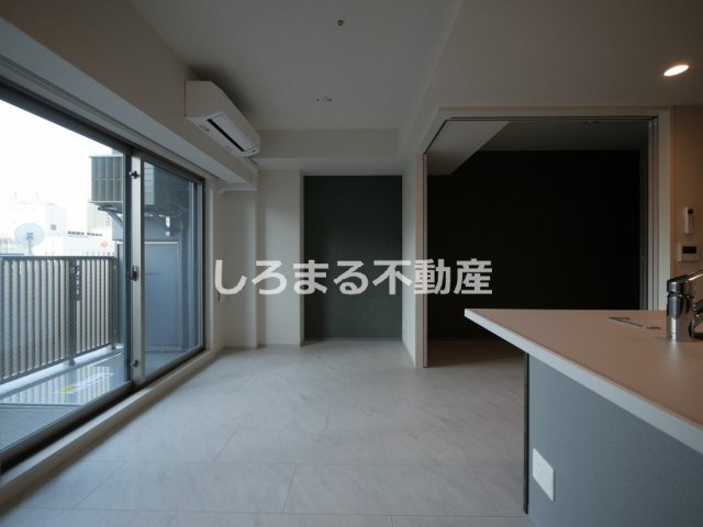 アーバネックス堺筋本町の居間・リビング