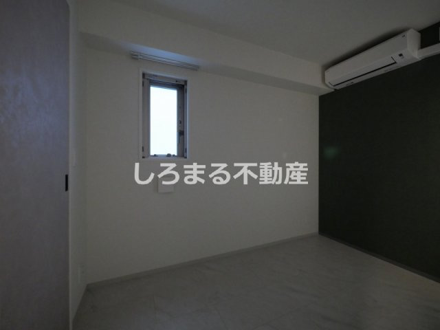 アーバネックス堺筋本町の洋室