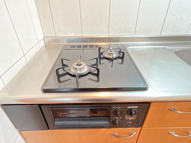 メルローズ香貫のキッチン|2口ガスコンロ