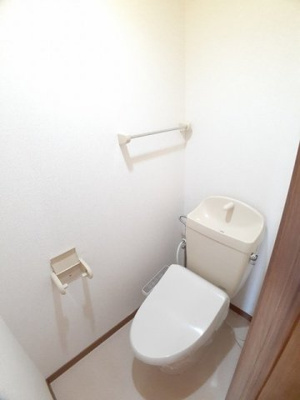 【トイレ】 | エピナールⅠ | トイレです