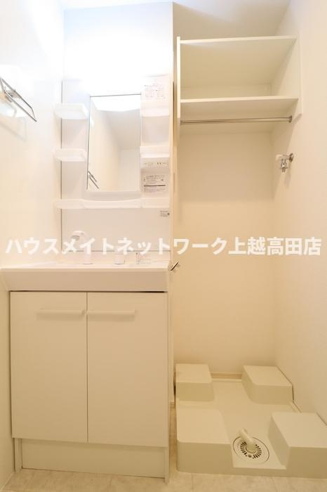 マウント.ナンバ　オータムの独立洗面台|洗髪洗面化粧台