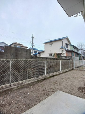 【庭】 | プラドール布施屋Ⅲ | お庭でゆったりと過ごせます