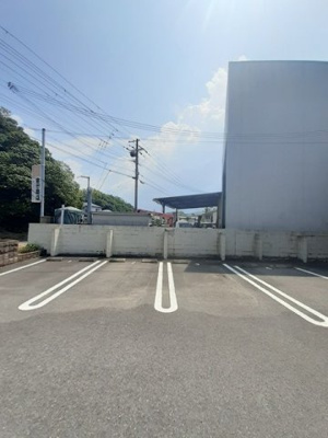 【駐車場】 | セレーノ・アルドーレ　Ⅱ | 駐車場完備です