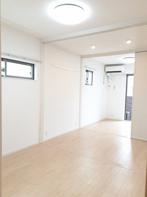 【居間・リビング】 | アムール