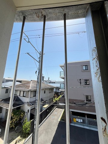THE　CITY　鳴尾の駐車場