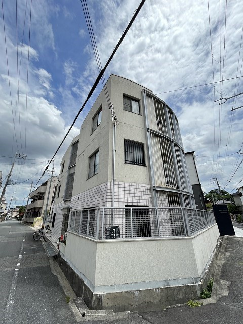 THE　CITY　鳴尾の外観