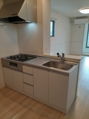 【キッチン】 | ヴァーサ・メローネⅡ | キッチンです