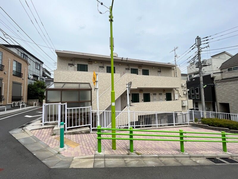 ピア三軒茶屋の外観