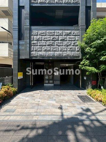 プレサンス心斎橋レヨンの外観