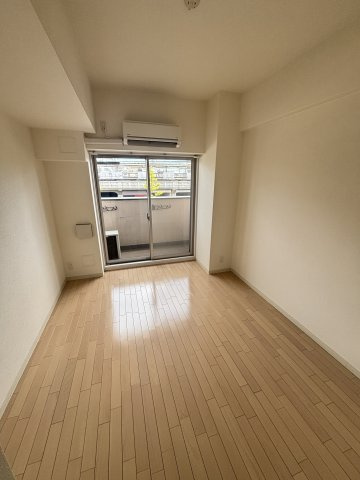 Lala Place三宮東アスヴェルの寝室