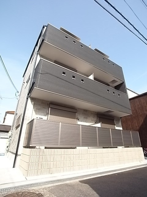 HCフラッツ三宮東の外観