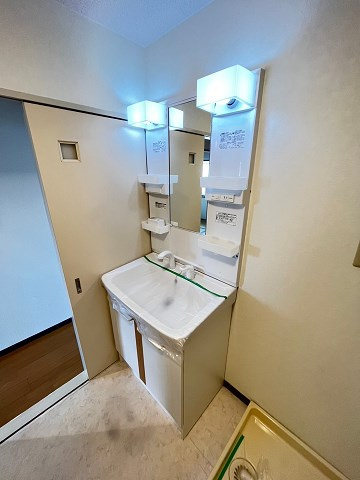アルカディア段上の洗面所