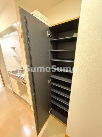 ラディウス森南の収納