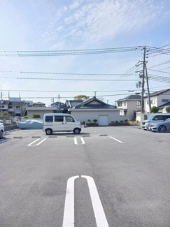 【駐車場】 | プラシド・ラウレア | 駐車スペースもあります