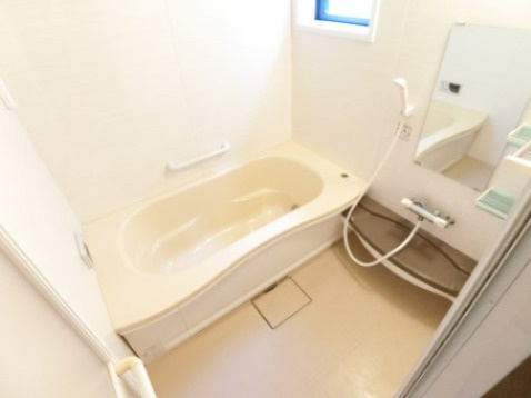 アルテールの浴室|同物件別部屋イメージ写真