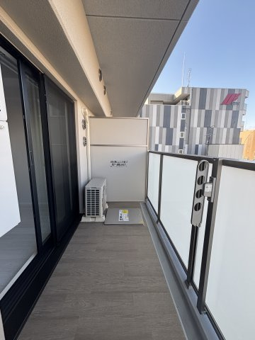 リヴェント難波ウエストのバルコニー