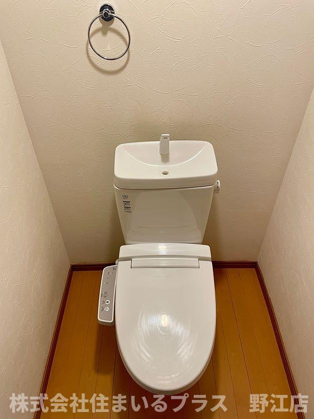 大阪市城東区今福東３丁目の一戸建てのトイレ
