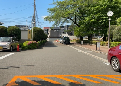 【展望】 | 藤和南町田ハイタウン | 眺望の良さを楽しめるダイニングキッチンで家族団らんの時間を過ごしてはいかがでしょうか。バルコニーから見える景色を家族で眺める時間は、時間が経つのを忘れてしまいそうですね。是非、現地を見に行きましょう！