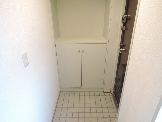 【玄関】