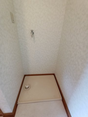鳴神ビルの設備