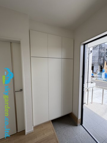 藤沢市下土棚2期　新築戸建　全１棟の収納|玄関シューズボックス