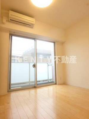 【居間・リビング】 | エスティメゾン武蔵小山 | 使いやすい居間です