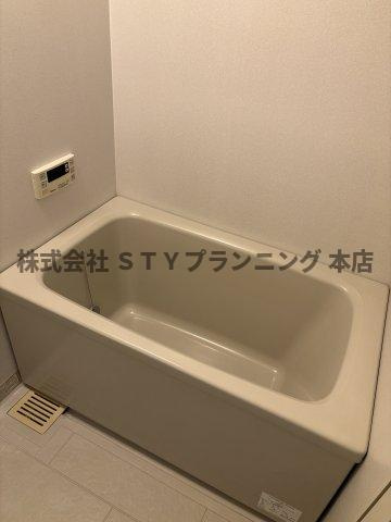 仲介手数料０円！ルース　リーリヤの浴室