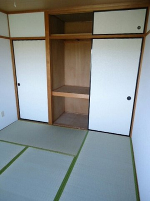 【収納】 | エルディム福井Ｃ | 大きなスペースがあり、収納には困りません