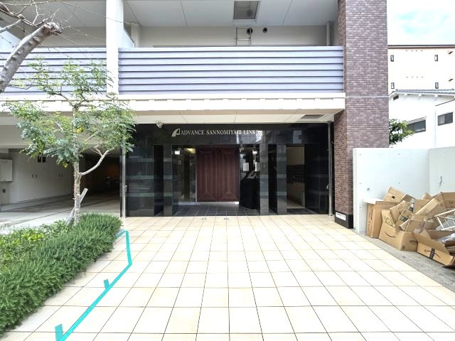 アドバンス三宮Ⅲリンクスのエントランス