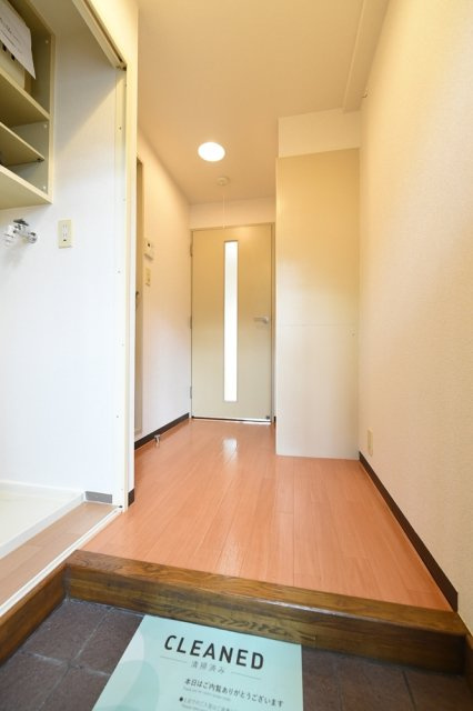 落ち着いた玄関です