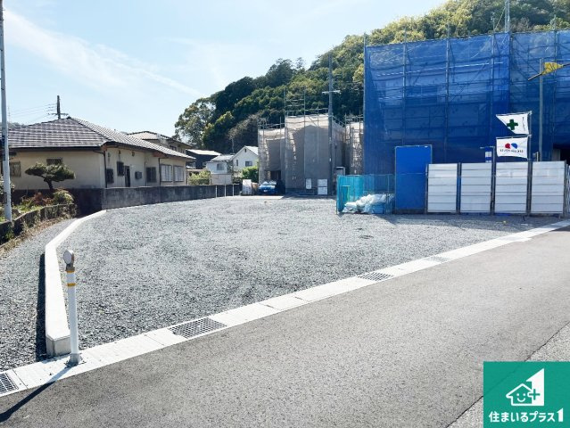 姫路市青山　第1期　新築一戸建ての外観|周辺は落ち着いた街並みの住宅地！子育てがしやすい住環境です！まだ未完成ですが、現地でしかわからない事もございます。是非一度ご覧ください。