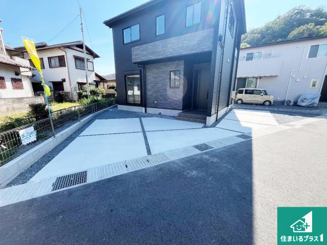 姫路市青山　第1期　新築一戸建ての駐車場|２台分の駐車スペース有り！急な来客でも安心です！