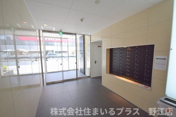 ＡＶＥＲＥ京阪本通のロビー