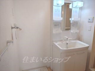 セイバリー　Ｍの洗面所|シャンプードレッサー