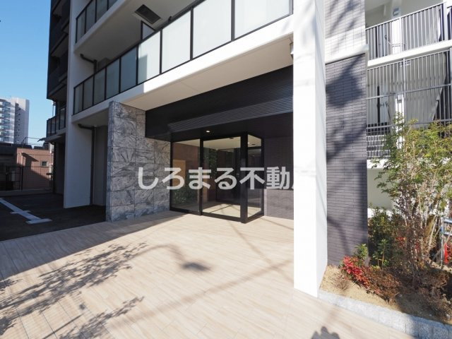 Ｄ．Ｃｌａｒｅｓｔ本庄東ＦＪＲＥのエントランス