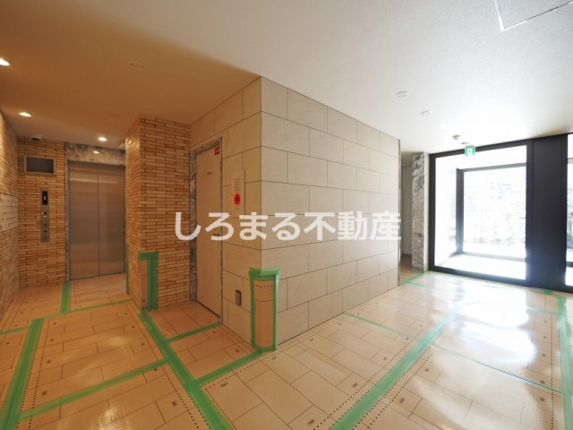 Ｄ．Ｃｌａｒｅｓｔ本庄東ＦＪＲＥのロビー