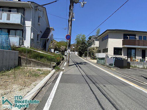 鷹峯光悦町 新築戸建 B区画の前面道路含む現地写真
