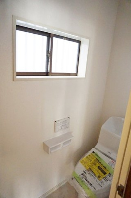 【トイレ】 | 桜区西堀中古戸建 | 2019年撮影