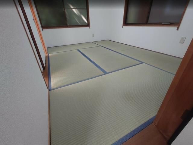 横須賀市田戸台のアパートの寝室
