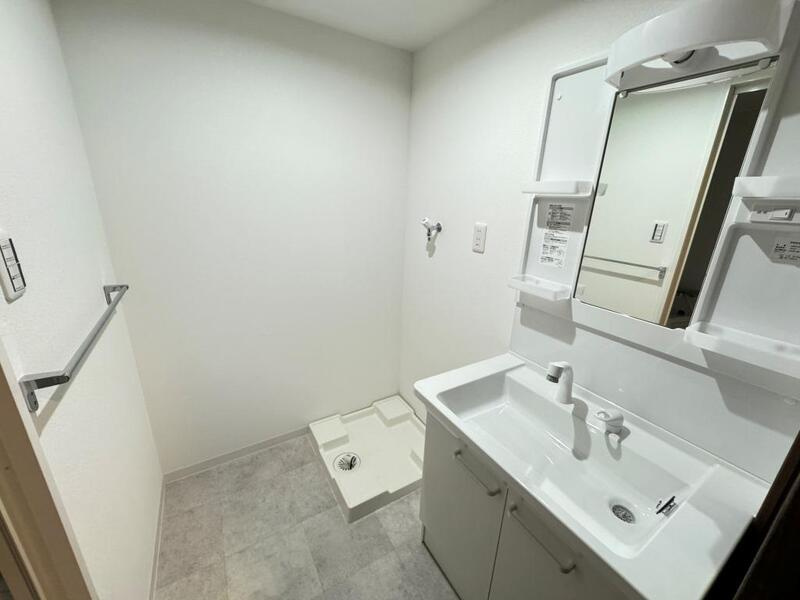 ホリオマンションの洗面所|忙しい朝には欠かせない洗面所です