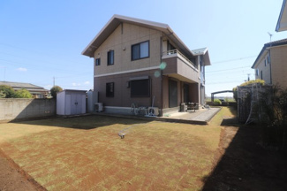 【外観】 | 太田市新田中江田町　中古戸建 | 西側お庭も広い！