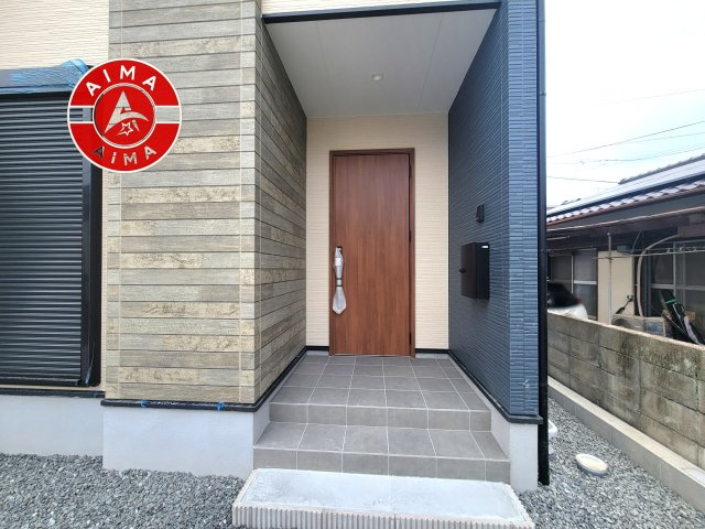 福岡市南区花畑1丁目第4-1棟（1号棟）の玄関|おでかけの時も帰った時も、「我が家」を最初に感じでもらえる素敵な空間に。