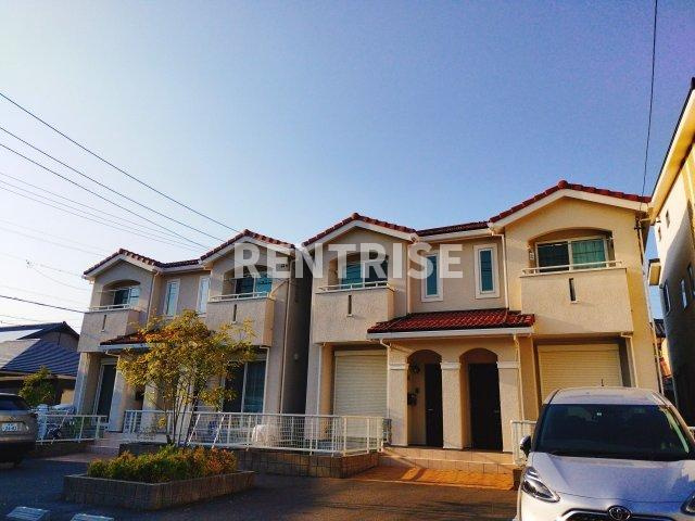 ボヌール向山南Ａ棟の外観