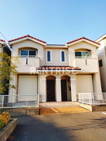 ボヌール向山南Ａ棟の外観