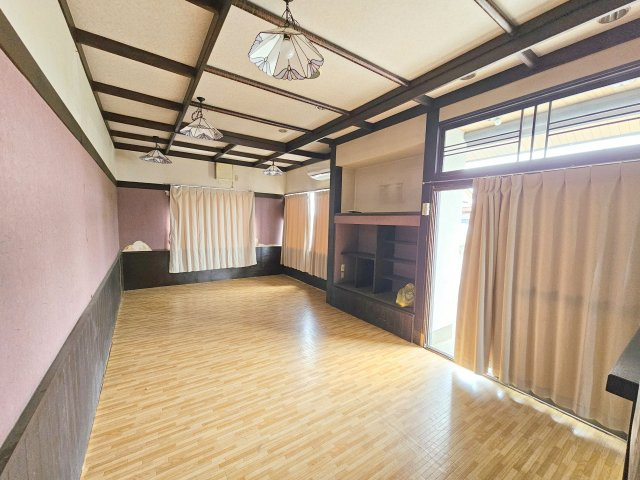 嘉家佐和中古戸建の内装