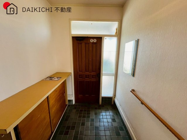【玄関】 | 日高市武蔵台1丁目　中古戸建