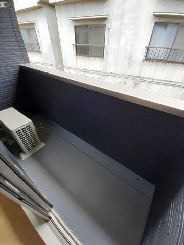 ヴァン　ベールのバルコニー|バルコニー付きです
